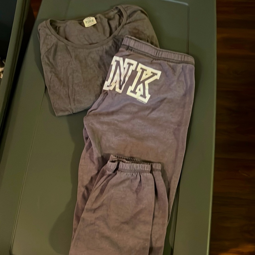 Womens VS PINK Sweat Set